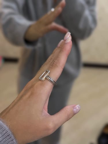 Customer photo review of 925 Sterling Silver Rectangle Geometry Open Rings