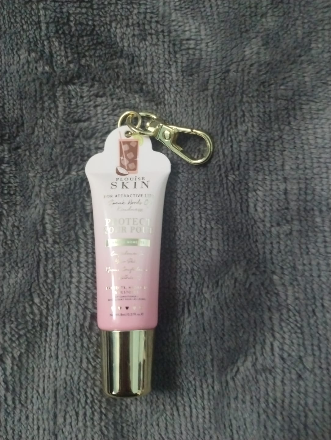 Recenzja zdjęć klientów dotycząca odżywki do ust Mini Keychain