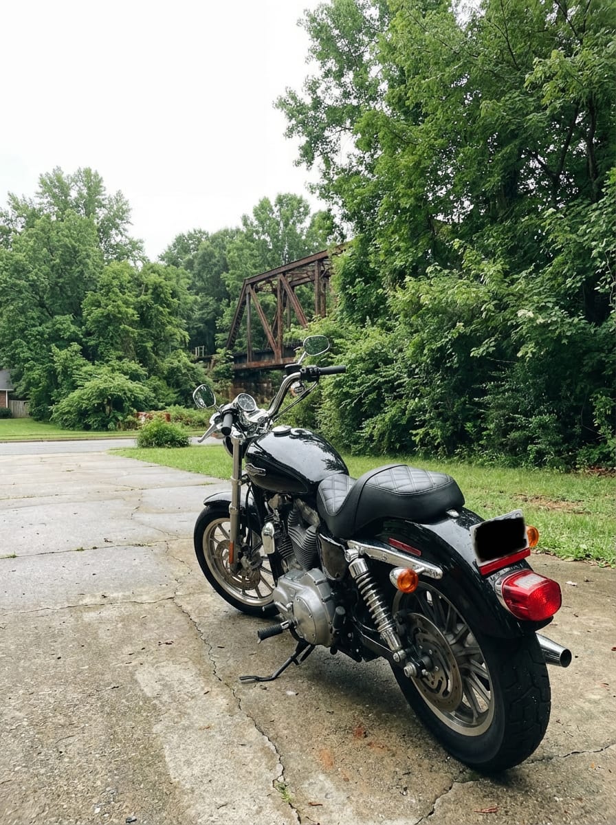 Customer photo review of Iron Born Diamond Stitch 2-Up Seat For Harley Sportster 1200 Low XL1200L Black