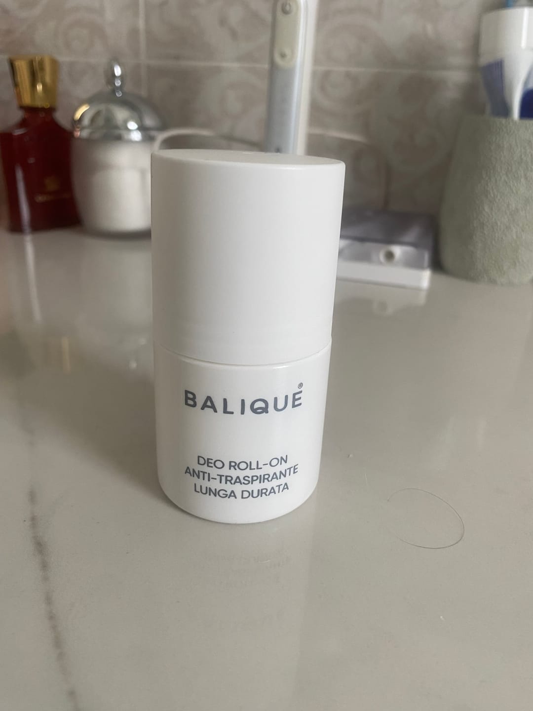 Customer photo review of DEO ROLL-ON ANTI-TRASPIRANTE LUNGA DURATA