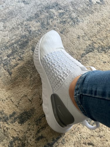 Customer photo review of Nike React Phantom Run Flyknit 2 True White Silver Wmns