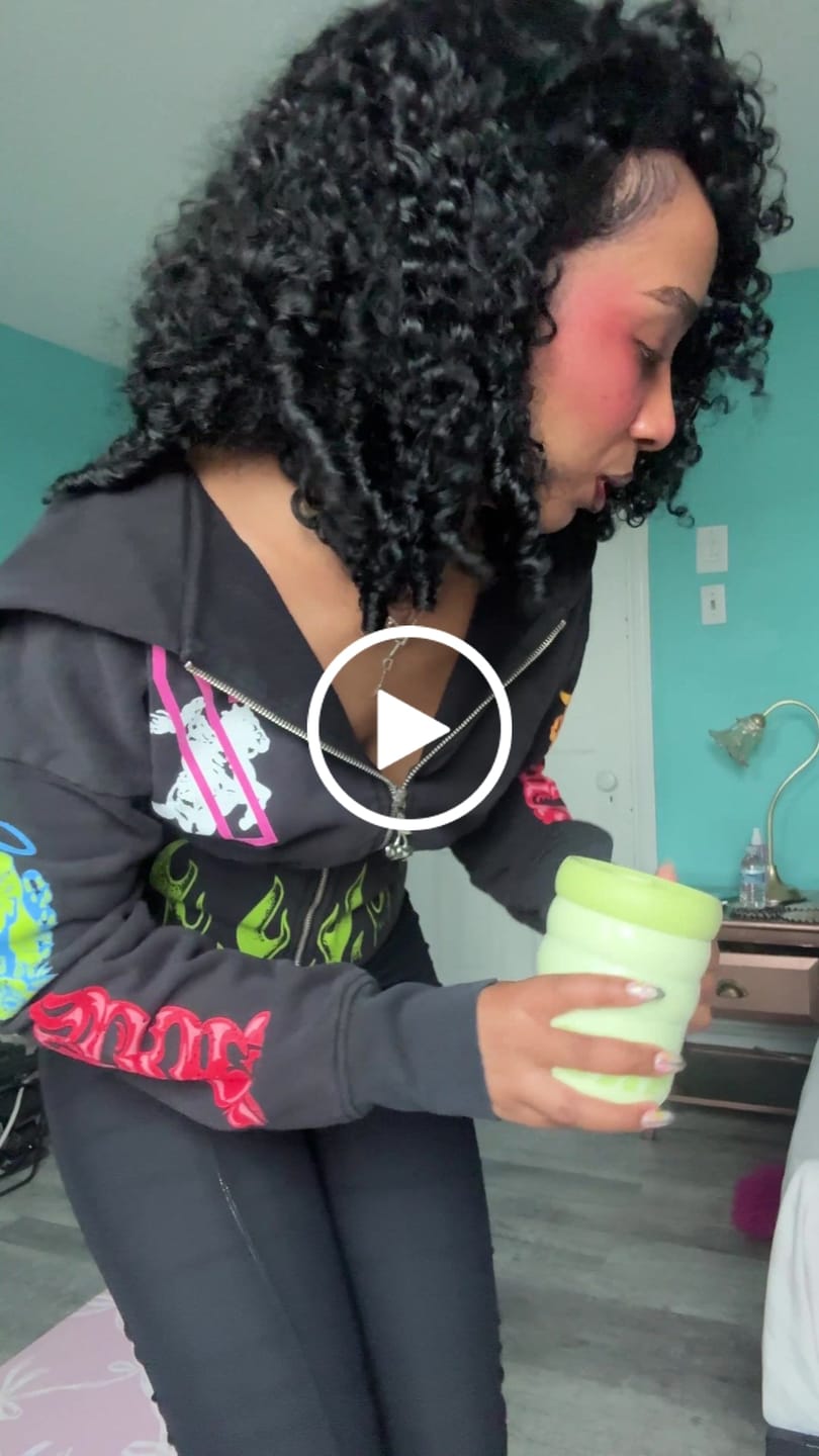 Customer video review of 5 YEAR CORSET HOODIE