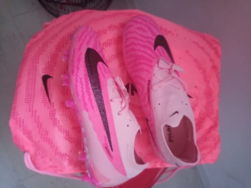Avis photo d'un client sur Phantom GX Elite FG Rose