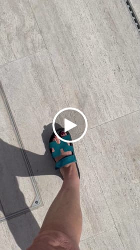 Customer video review of chypre sandal blue celeste suede calfksin