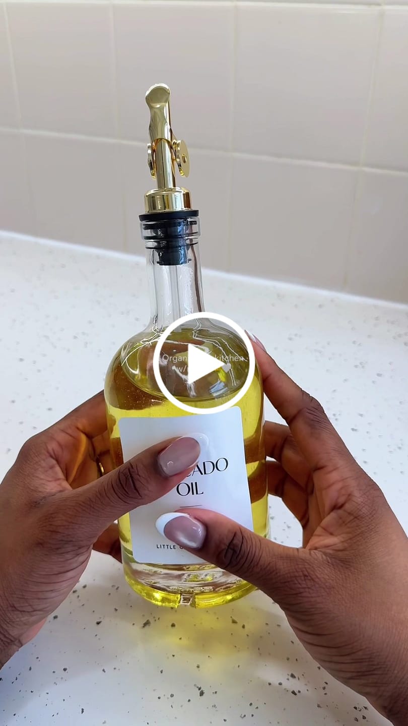 Customer video review of Round Glass Oil Bottle 500 ML
