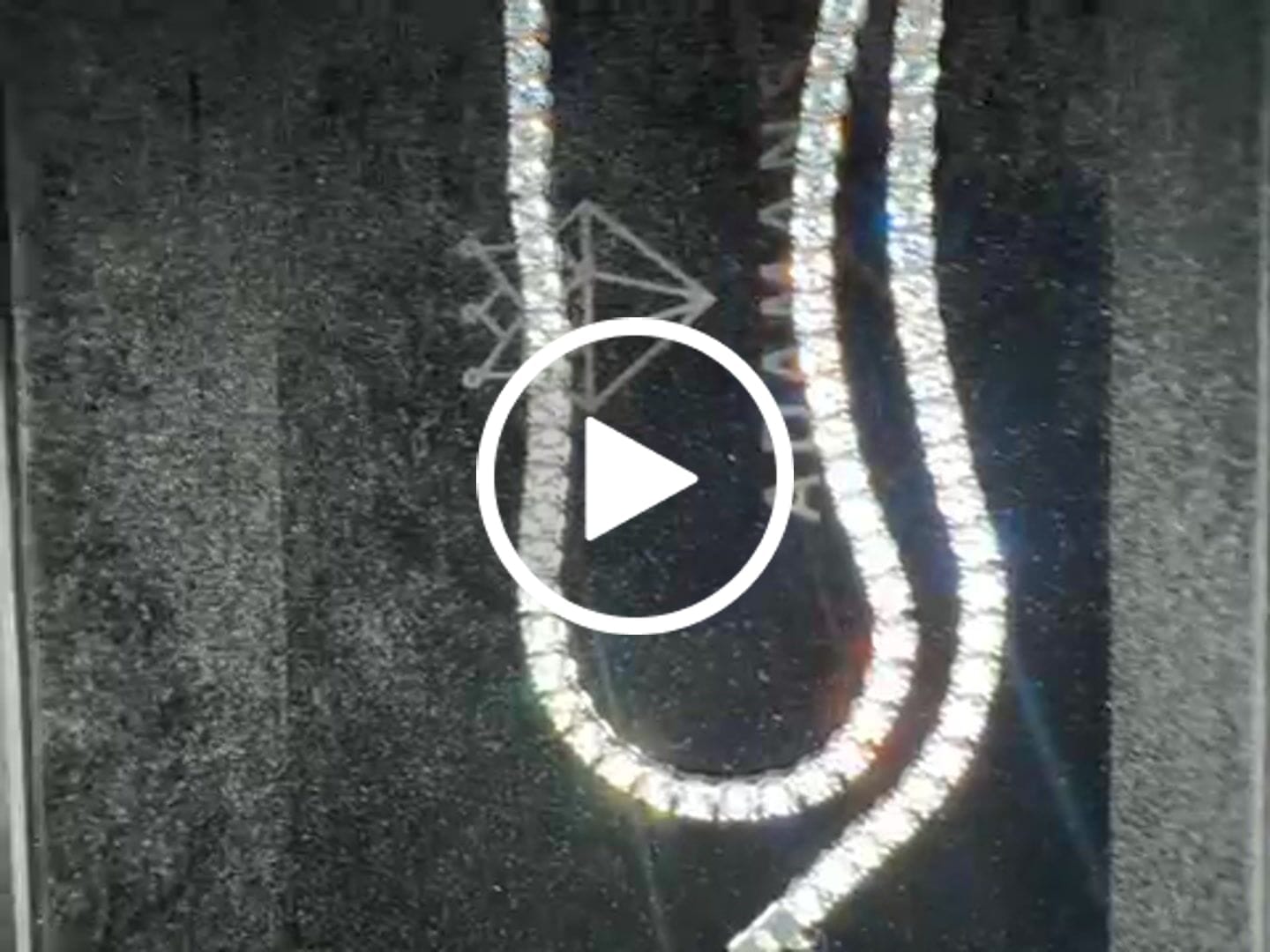 Customer video review of 4.5mm Tennis Chain - White Gold