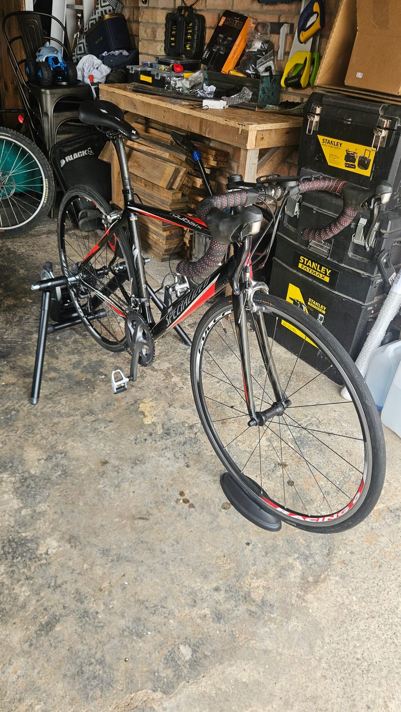 Customer photo review of Saris Fluid 2 SMART Equipped Indoor Home Bike Trainer  - Refurbished