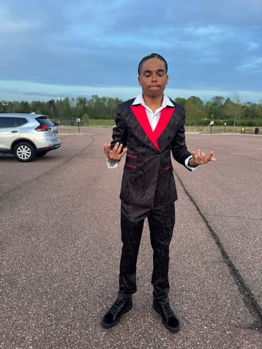 Customer photo review of Men's 3-Piece Jacquard Red Peak Lapel Double Breasted Black Tuxedo