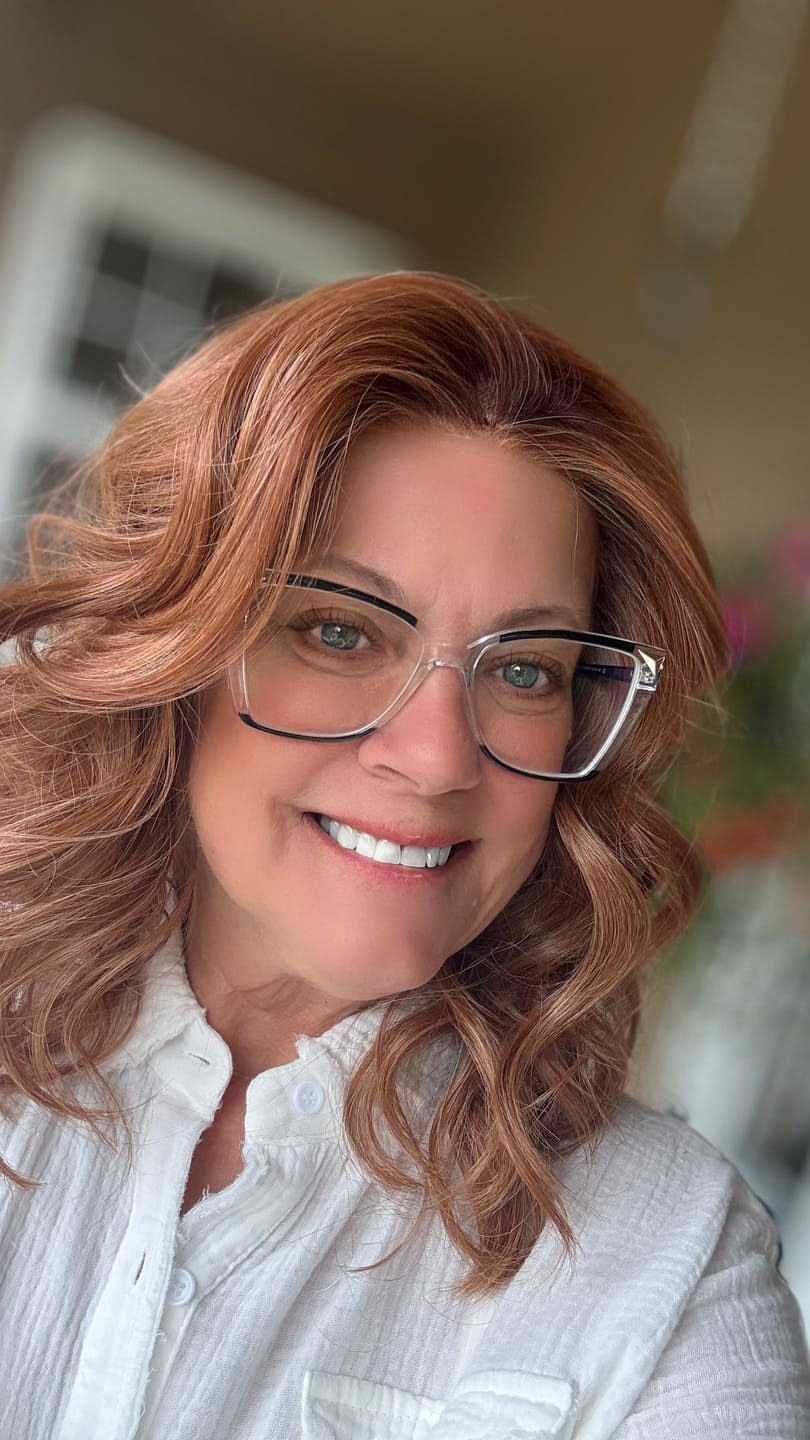 Customer photo review of BOMBSHELL BEAUTY - Spiced Strawberry