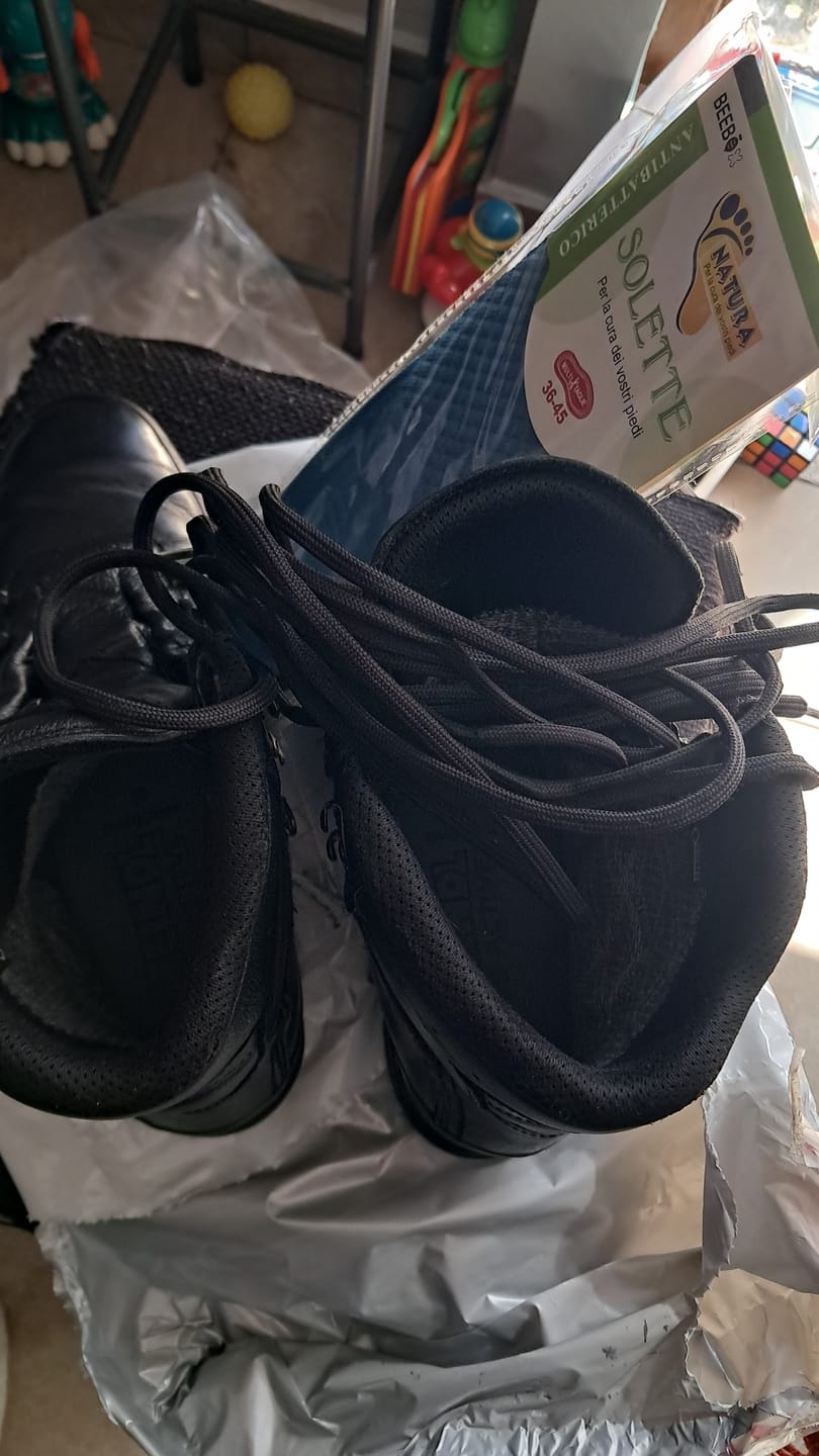 Customer photo review of Scarpone Esercito Tedesco Rigenerato Meindel U132
