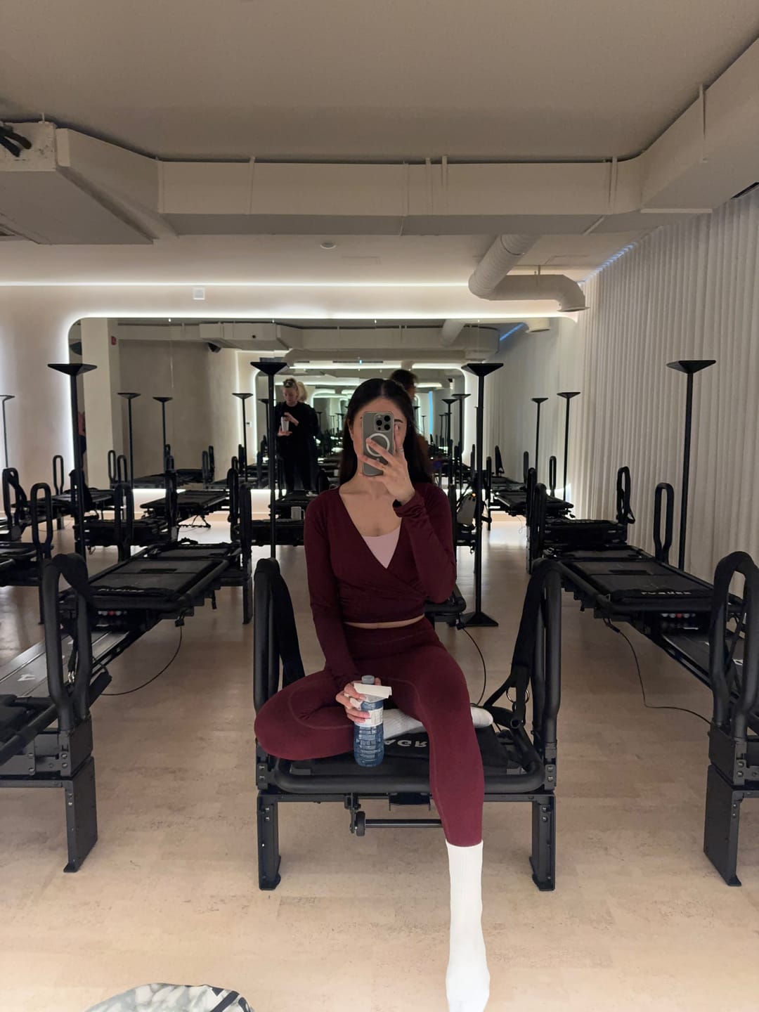 Customer photo review of The V Legging / Black-Cherry