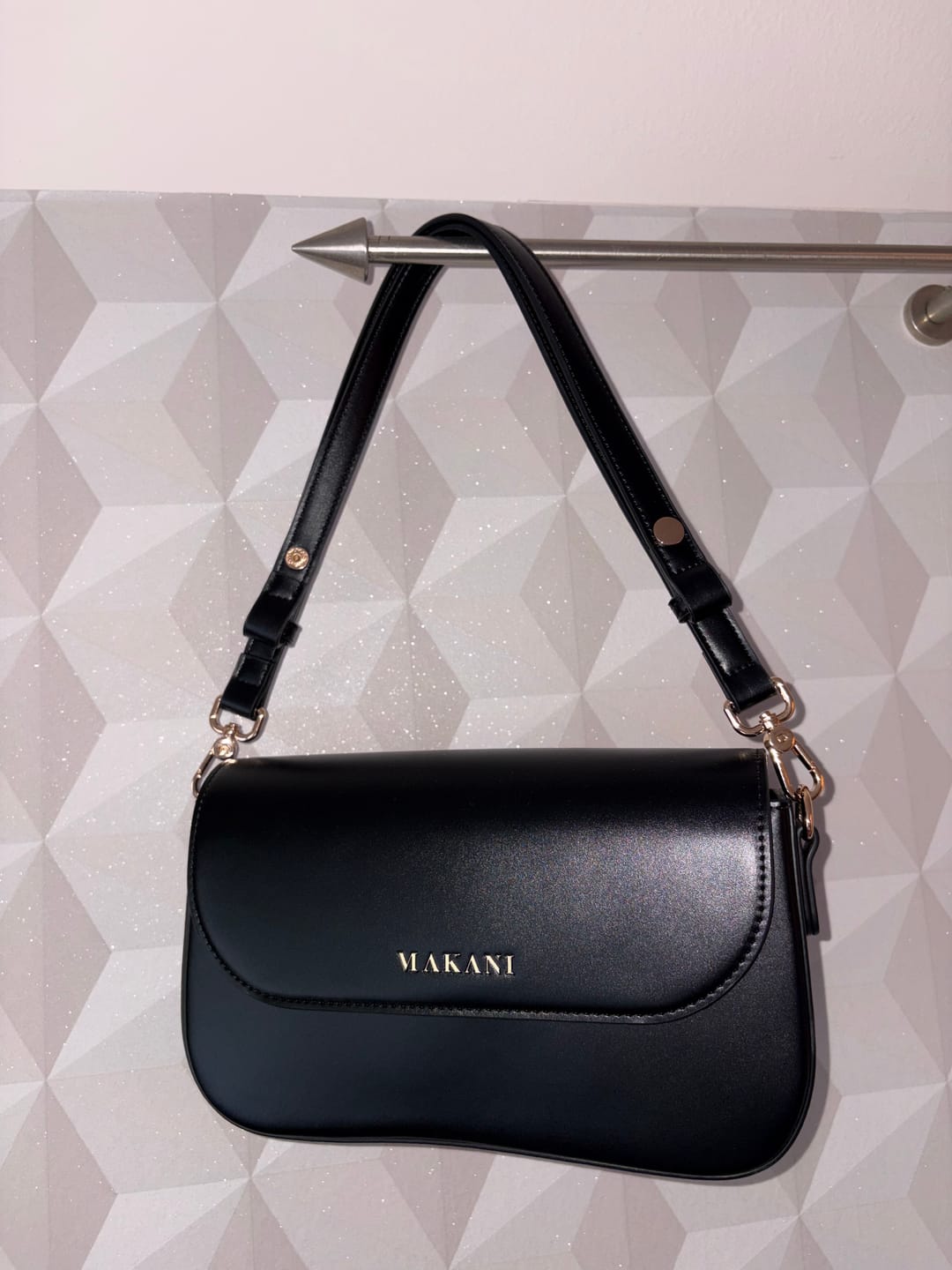 Customer photo review of CHLOIE - BLACK