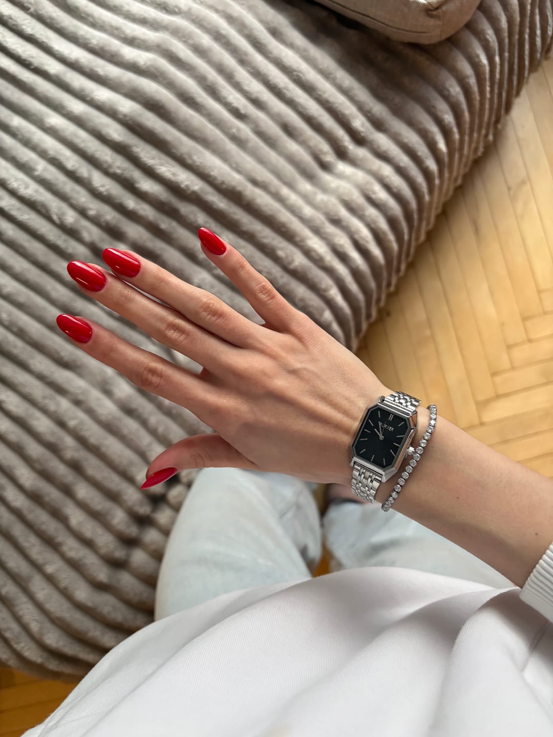 Customer photo review of Isabell Silver Black