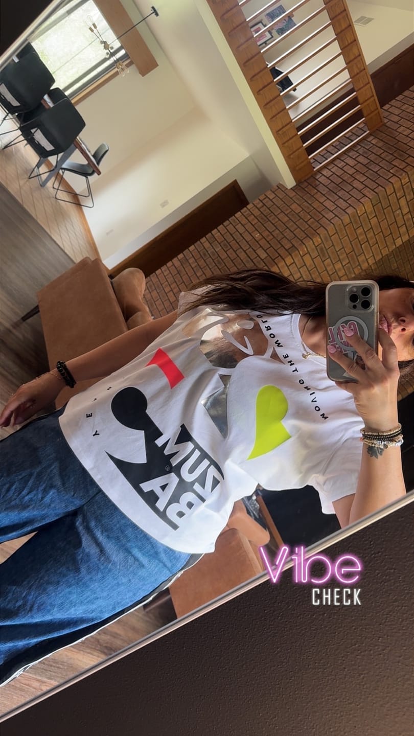Customer photo review of Zumba 25 High Low Crew Neck Top