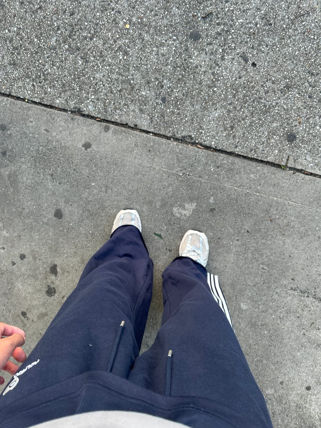 Customer photo review of Aelfric Eden Double Waist Baggy Sweatpants