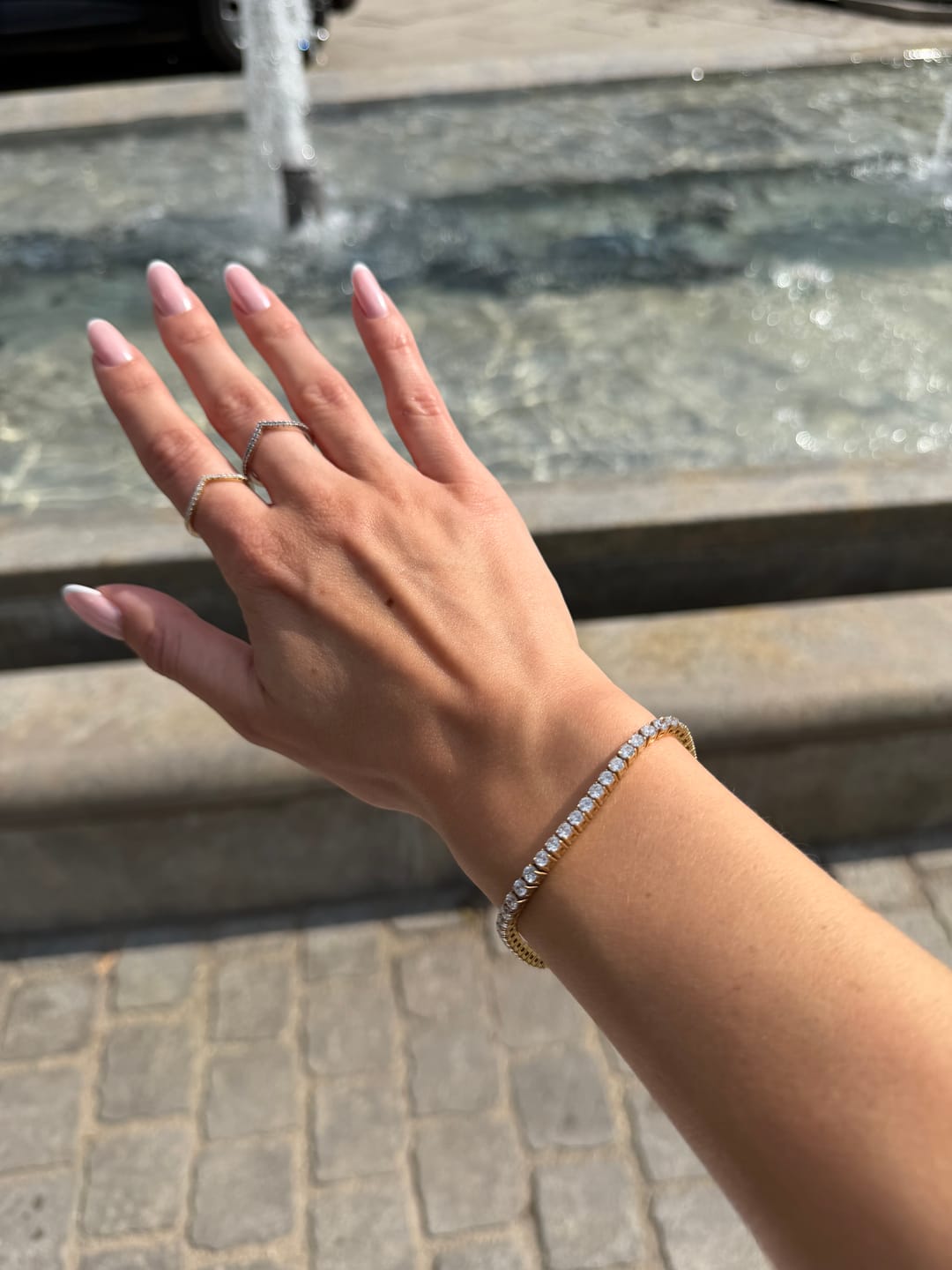 Customer photo review of Luxe Tennis Bracelet
