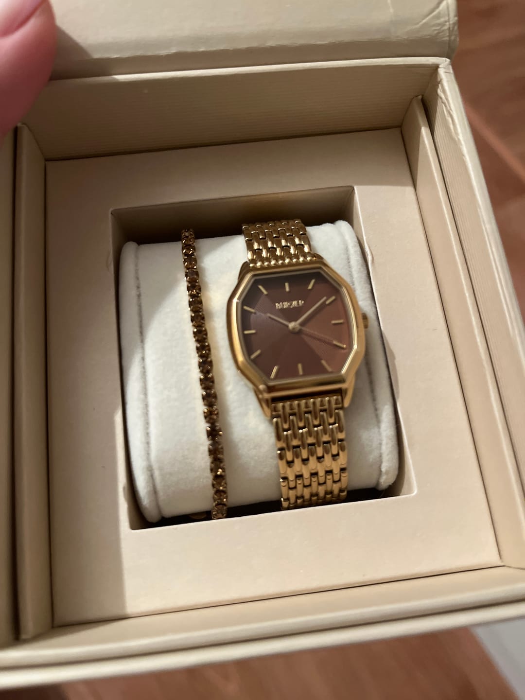 Customer photo review of Ava Gold Brown Bracelet