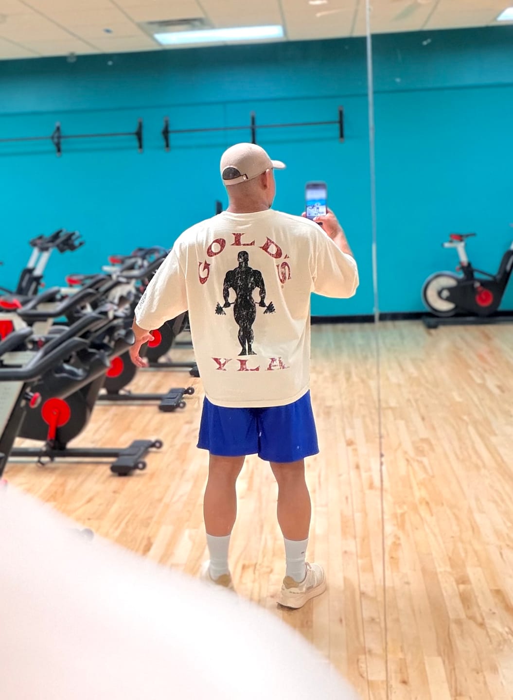 Customer photo review of 4002 - Golds Gym New Age Tees