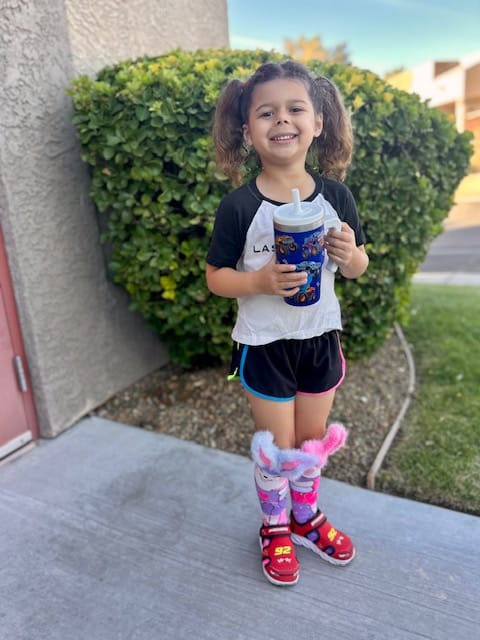 Customer photo review of Monster Truck Spill Proof Kids CREWCUP 20oz