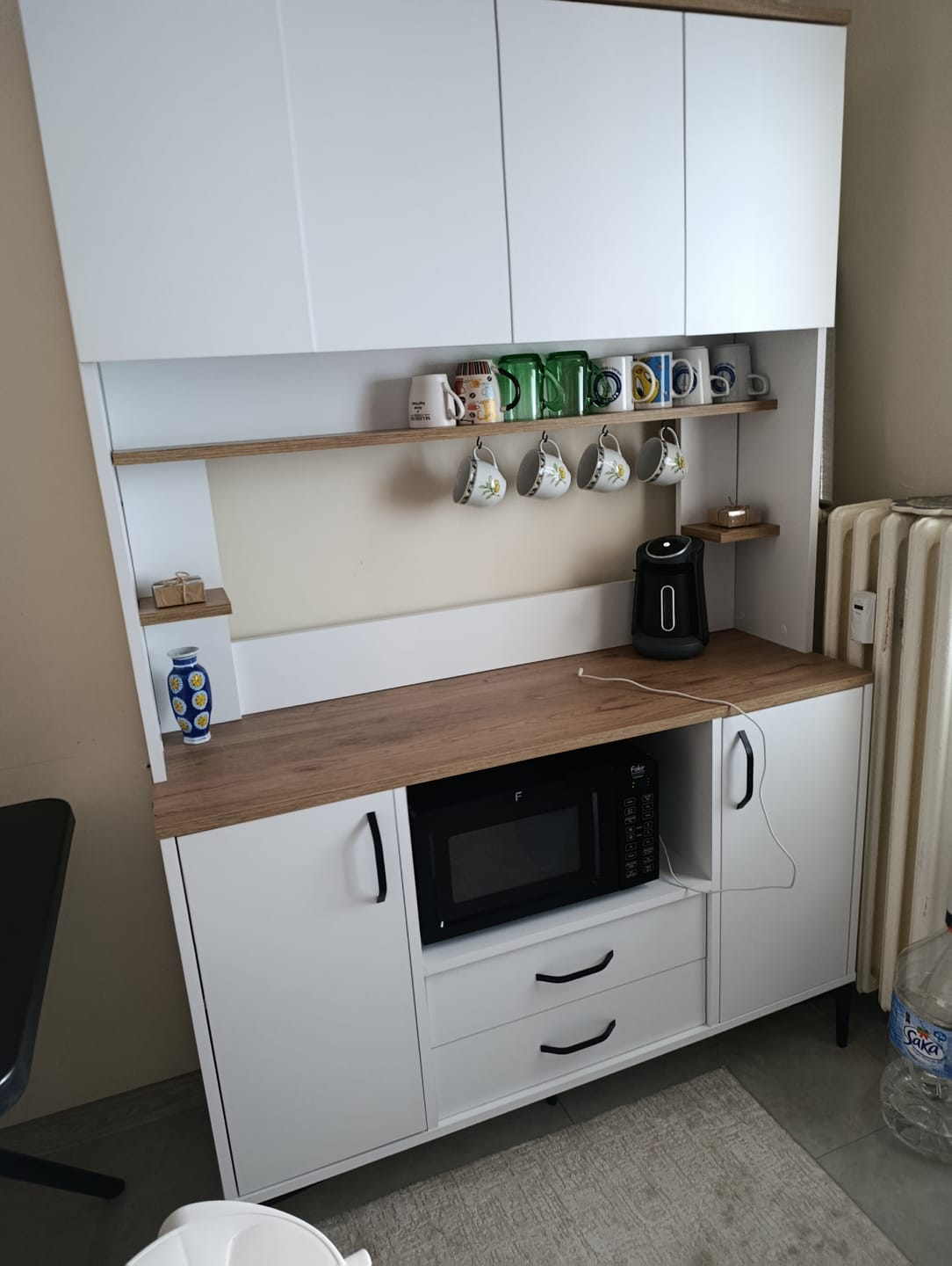 Customer photo review of Rani JE168 Çok Amaçlı Dolap 6 Kapaklı 2 Çekmeceli Kiler Mutfak Dolabı Beyaz - Sepet Ceviz