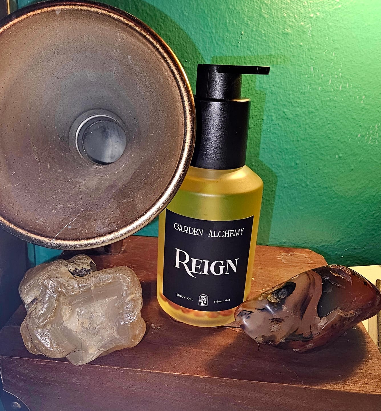 Customer photo review of REIGN BODY OIL