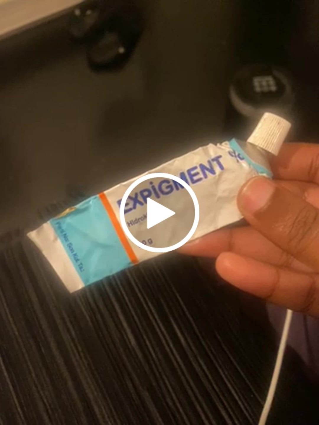 Customer video review of EXPIGMENT %4 Cream 30 gr