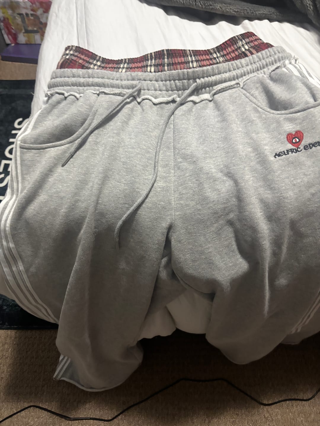 Customer photo review of Aelfric Eden Double Waist Baggy Sweatpants