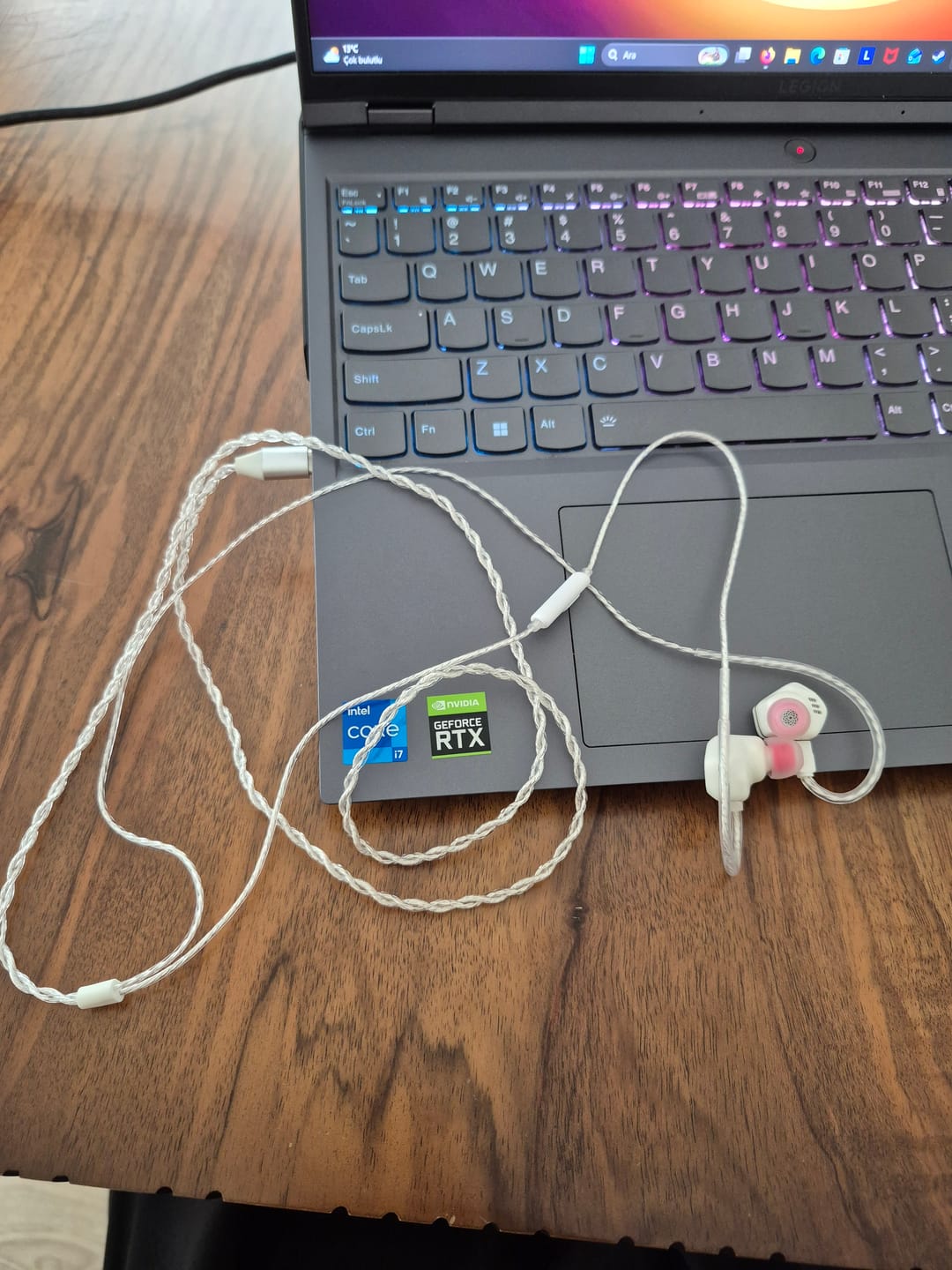 Customer photo review of NiceHCK Tears IEM Kulaklık