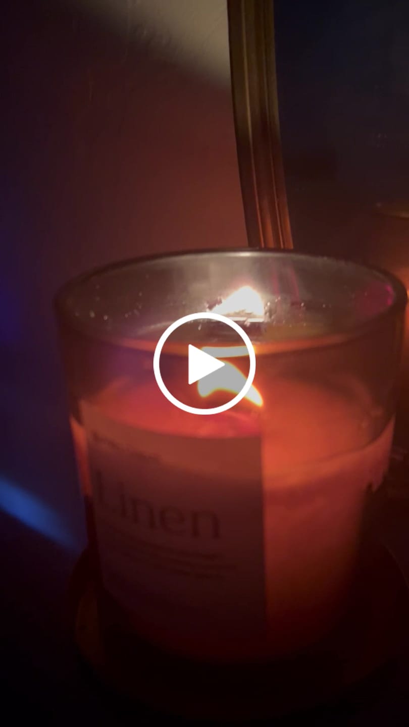 Customer video review of Linen Candle