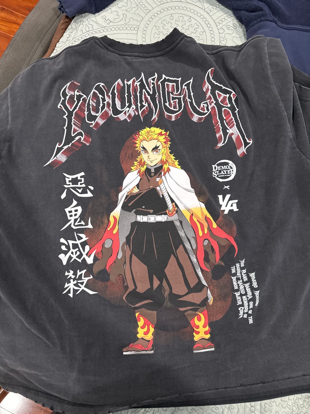 Customer photo review of 4266 - Demon Slayer: Kimetsu no Yaiba - Character Tees
