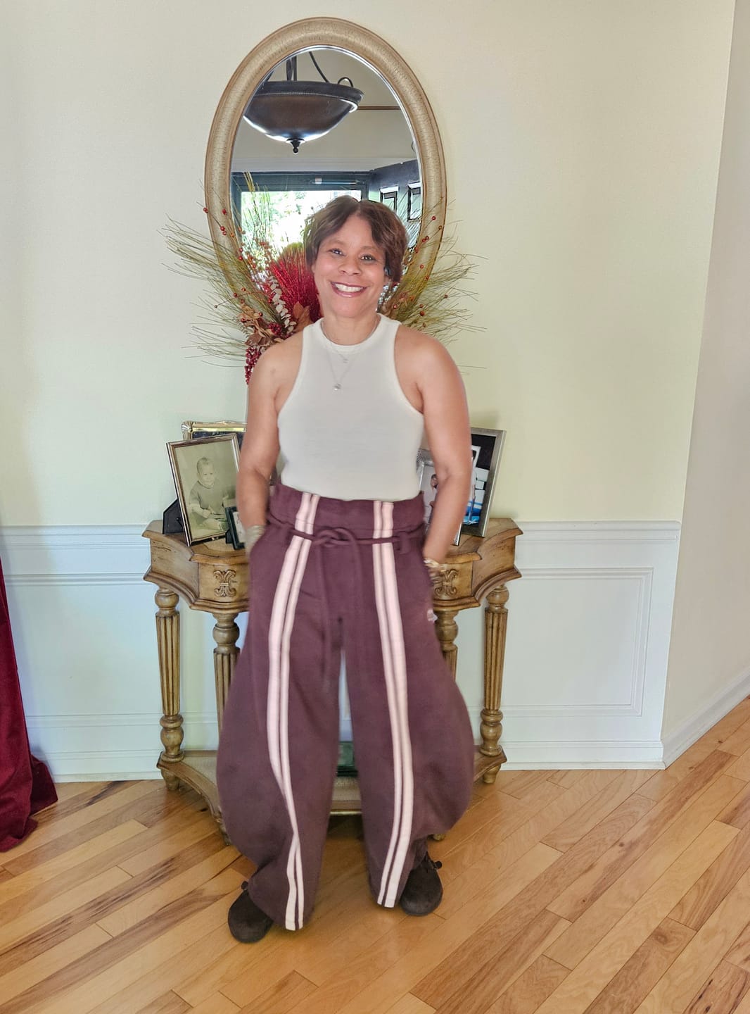 Customer photo review of Aelfric Eden Stripe Super Baggy Barrel Sweatpants