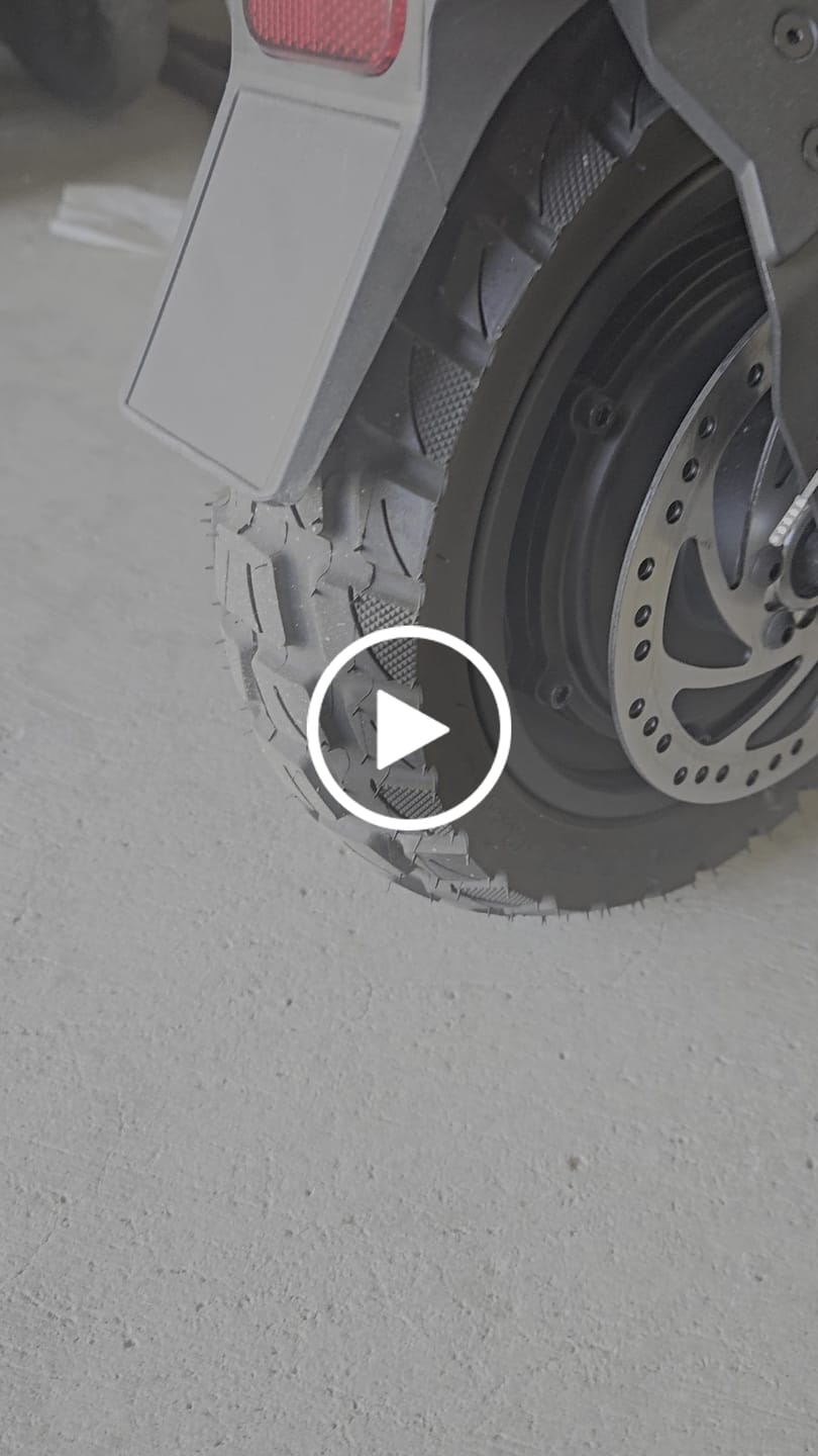 Customer video review of Ausom L1 Electric Scooter