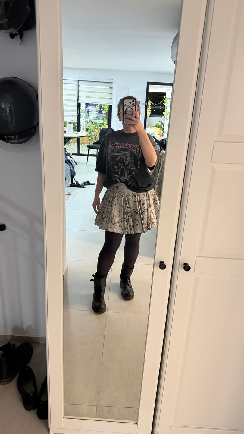 Customer photo review of חצאית מיני לנשים Tulip Skirt