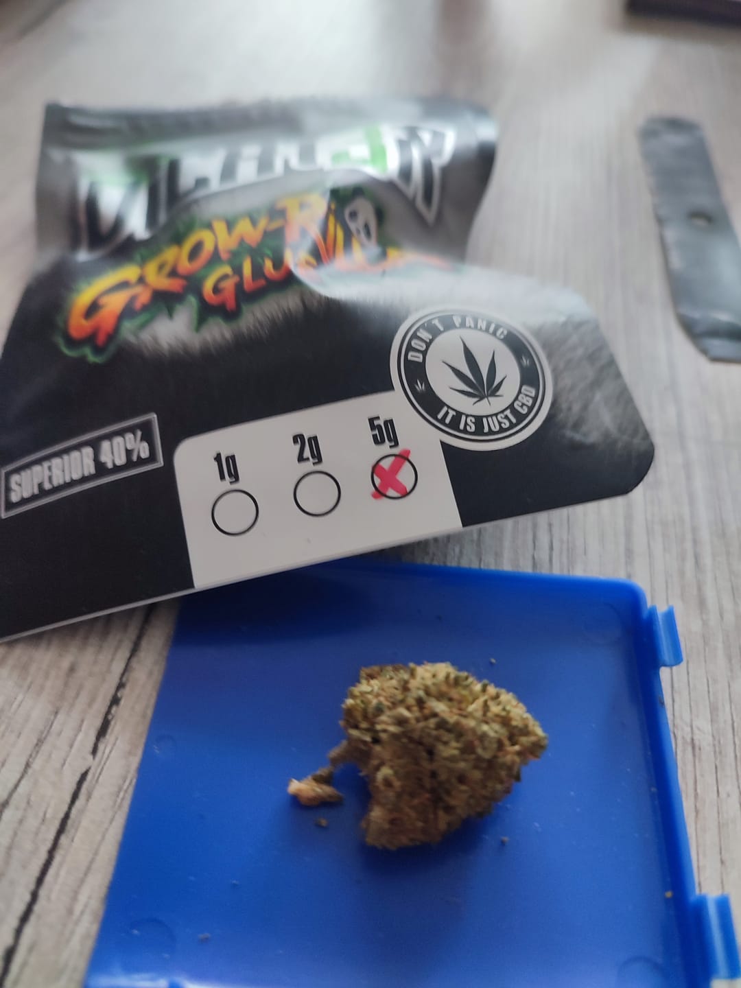 Customer photo review of DICHT3R - 40% Superior Blüten - Grow-Rilla Glue
