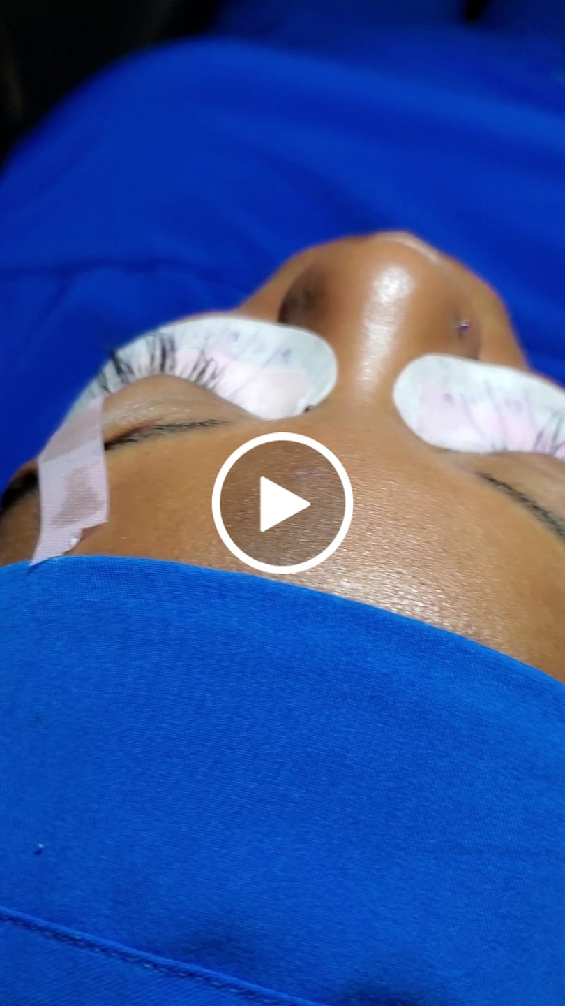 Customer video review of Disposable Heart-shaped Glue Rings