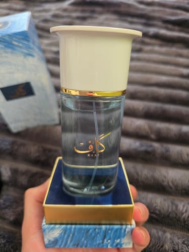 Reseña con foto de un cliente sobre Perfume Ahmed al Maghribi KAAF 100ML XDP