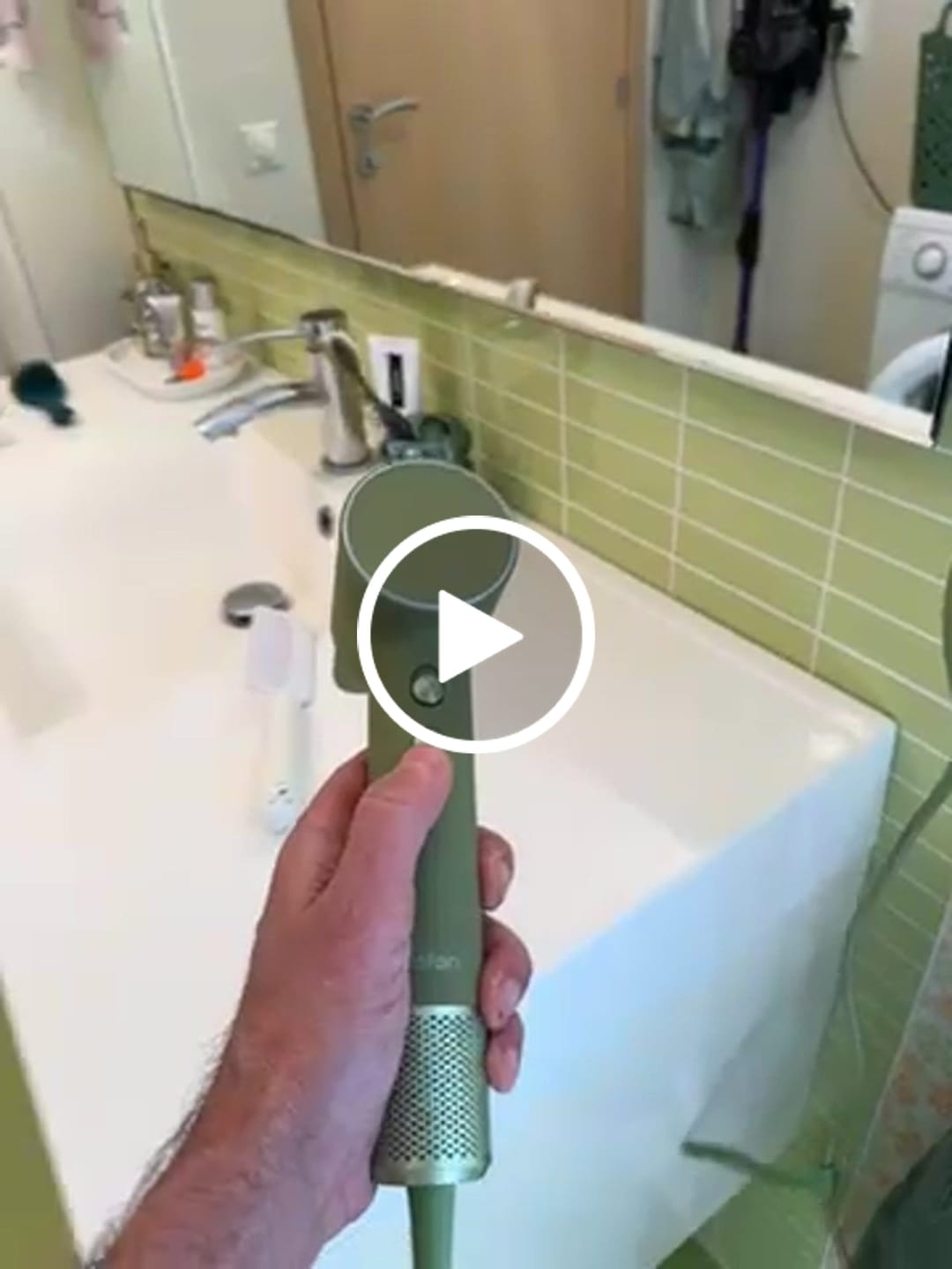 Customer video review of Laifen Mini · High-Speed Hair Dryer