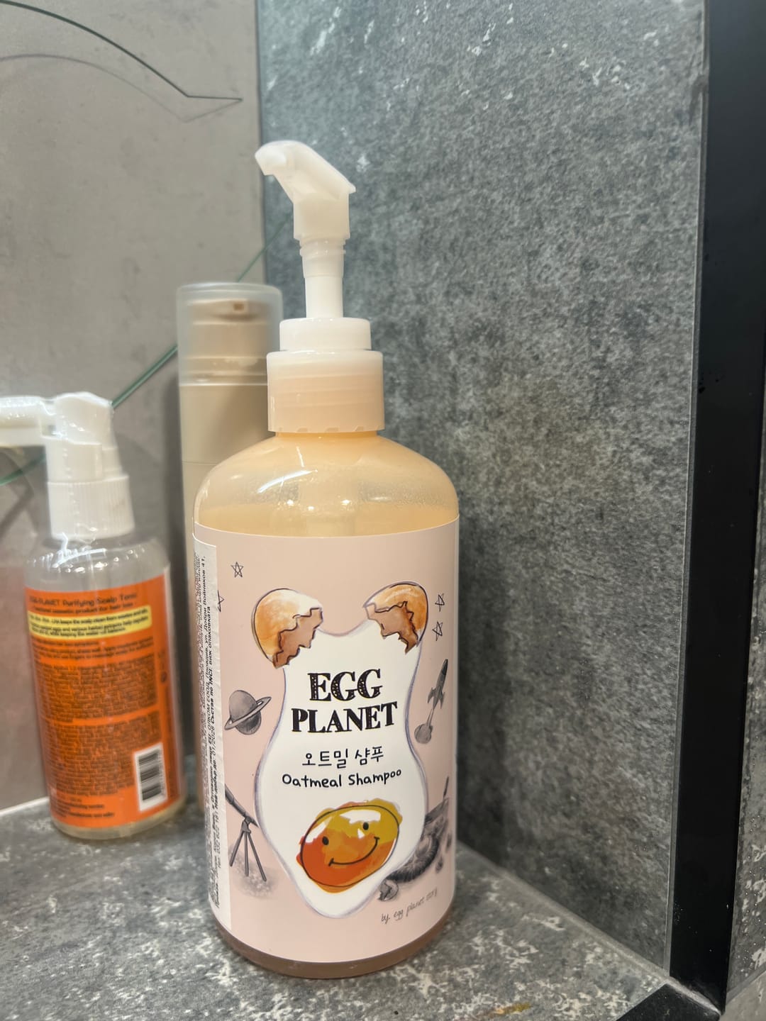 Customer photo review of Протеинов шампоан за интензивна хидратация и подхранване с Овес Doori Egg Planet Oatmeal Shampoo