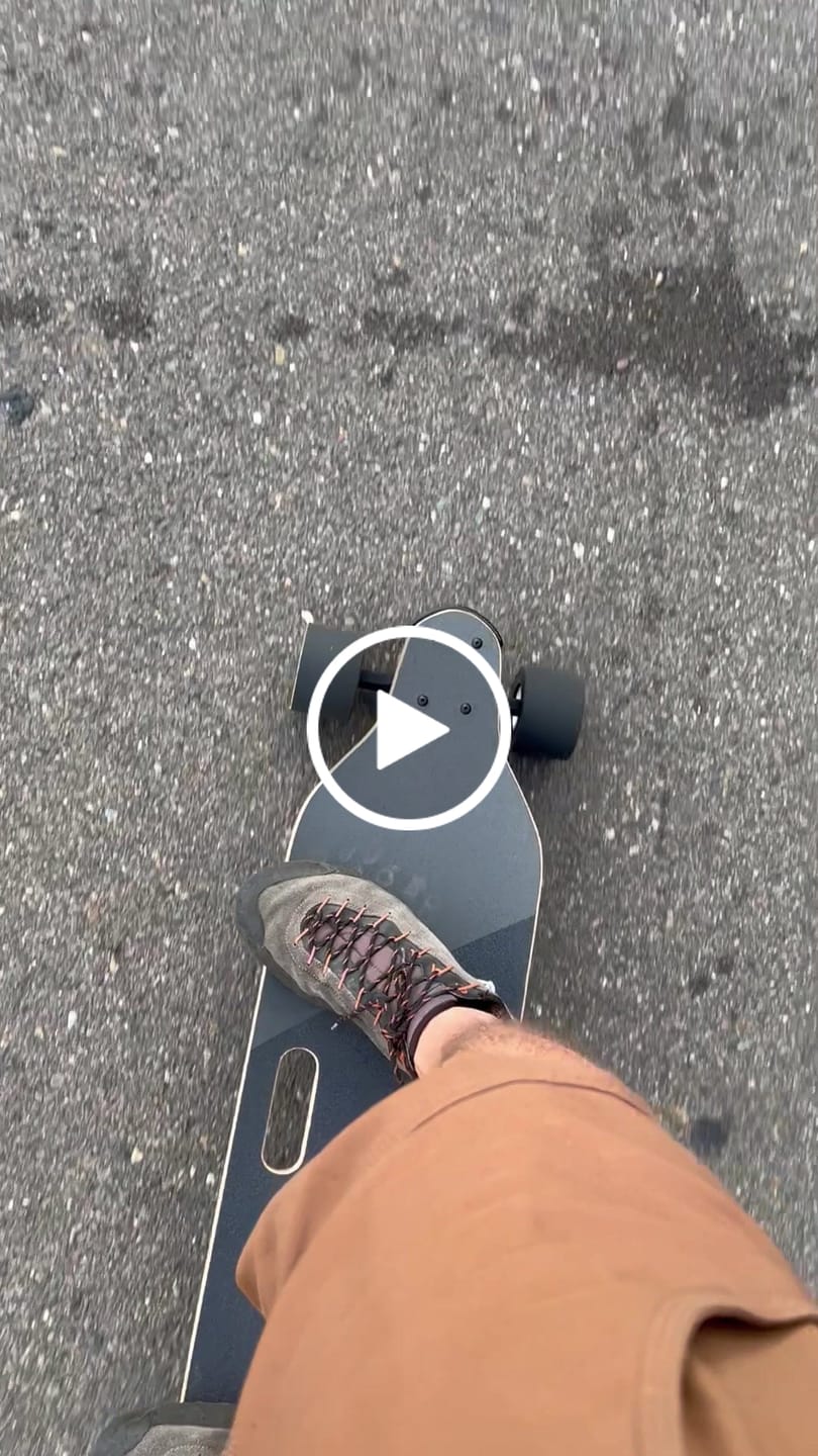 Customer video review of Refurbished Skateboard(the US only)