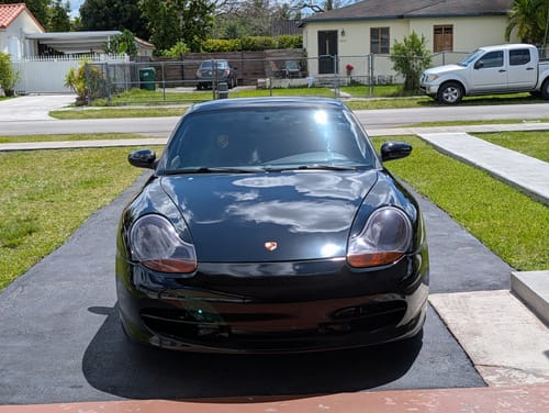 Customer photo review of PORSCHE (TIEF)SCHWARZ 041 / 041 | OEMatch Spray Can