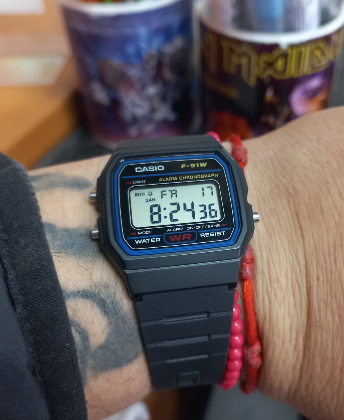 Customer photo review of Reloj Casio Vintage F-91W-1DG Clásico Líneas Azules