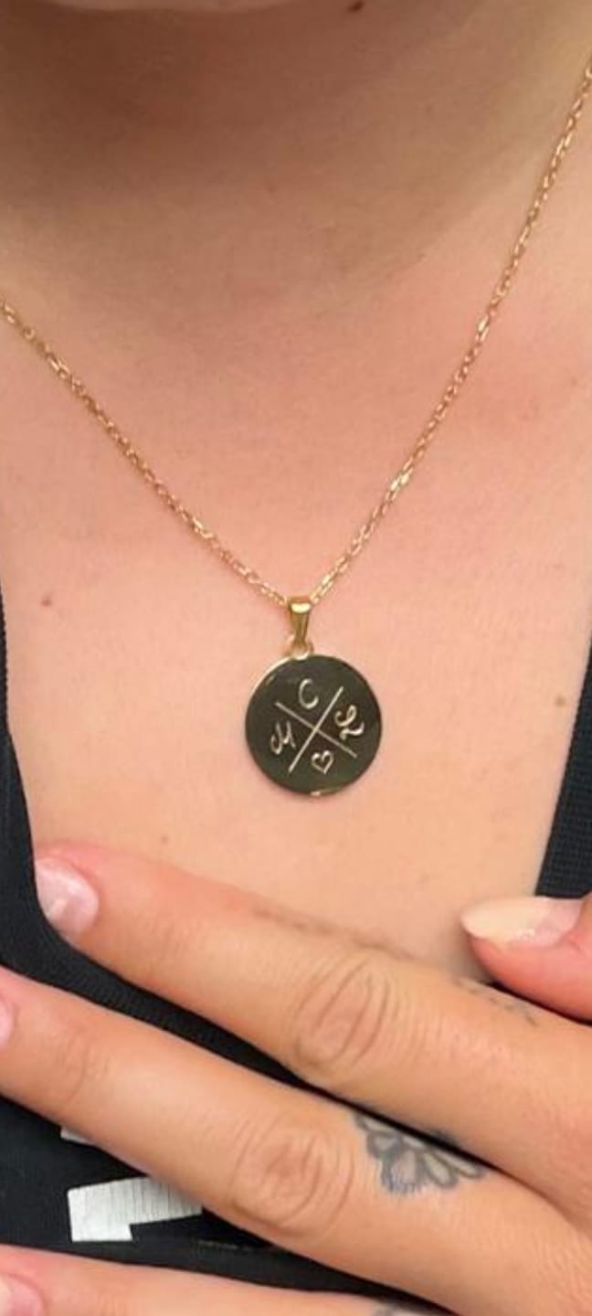Customer photo review of Halskette Initialen