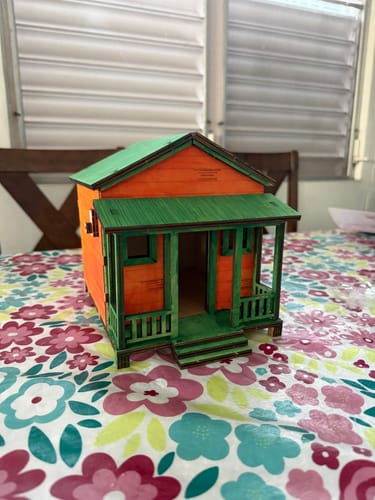 Customer photo review of La Casita de Campo - Modelo Alegría | Manualidad con Pinturas