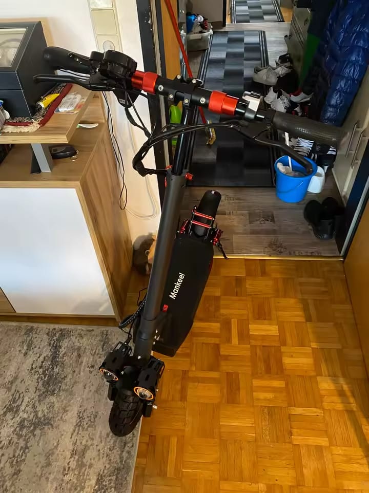 Customer photo review of Mankeel MX-14 Electric Scooter