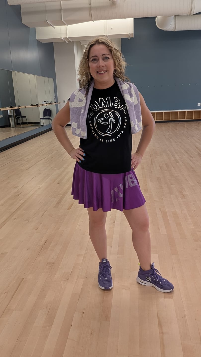 Customer photo review of Zumba 25 Extended Shoulder Loose Tank