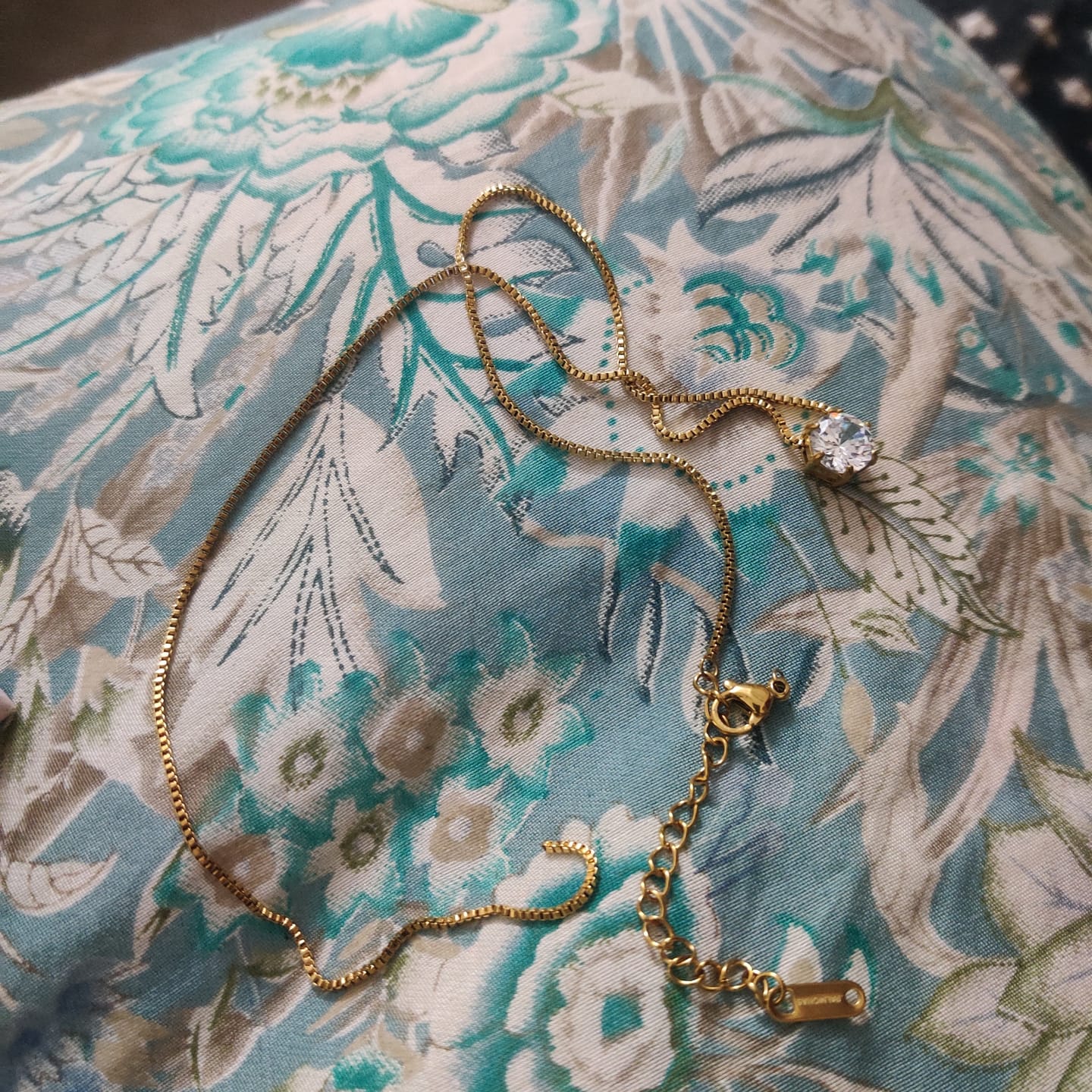 Customer photo review of Signature Solitaire Allure Set