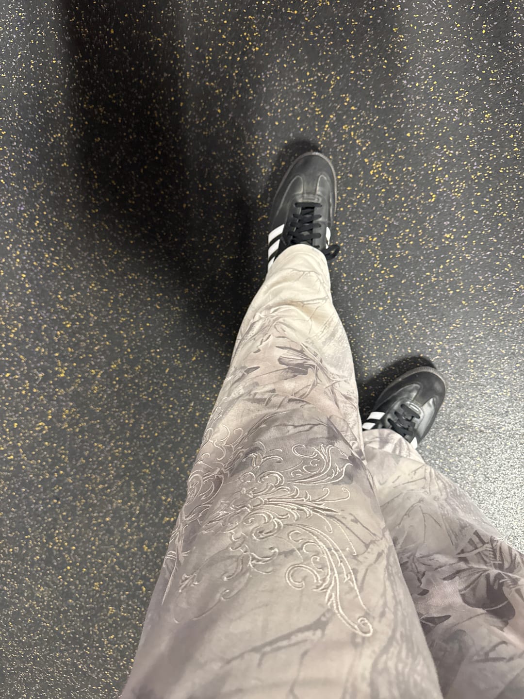 Customer photo review of 2061 - Threadmark Sweats