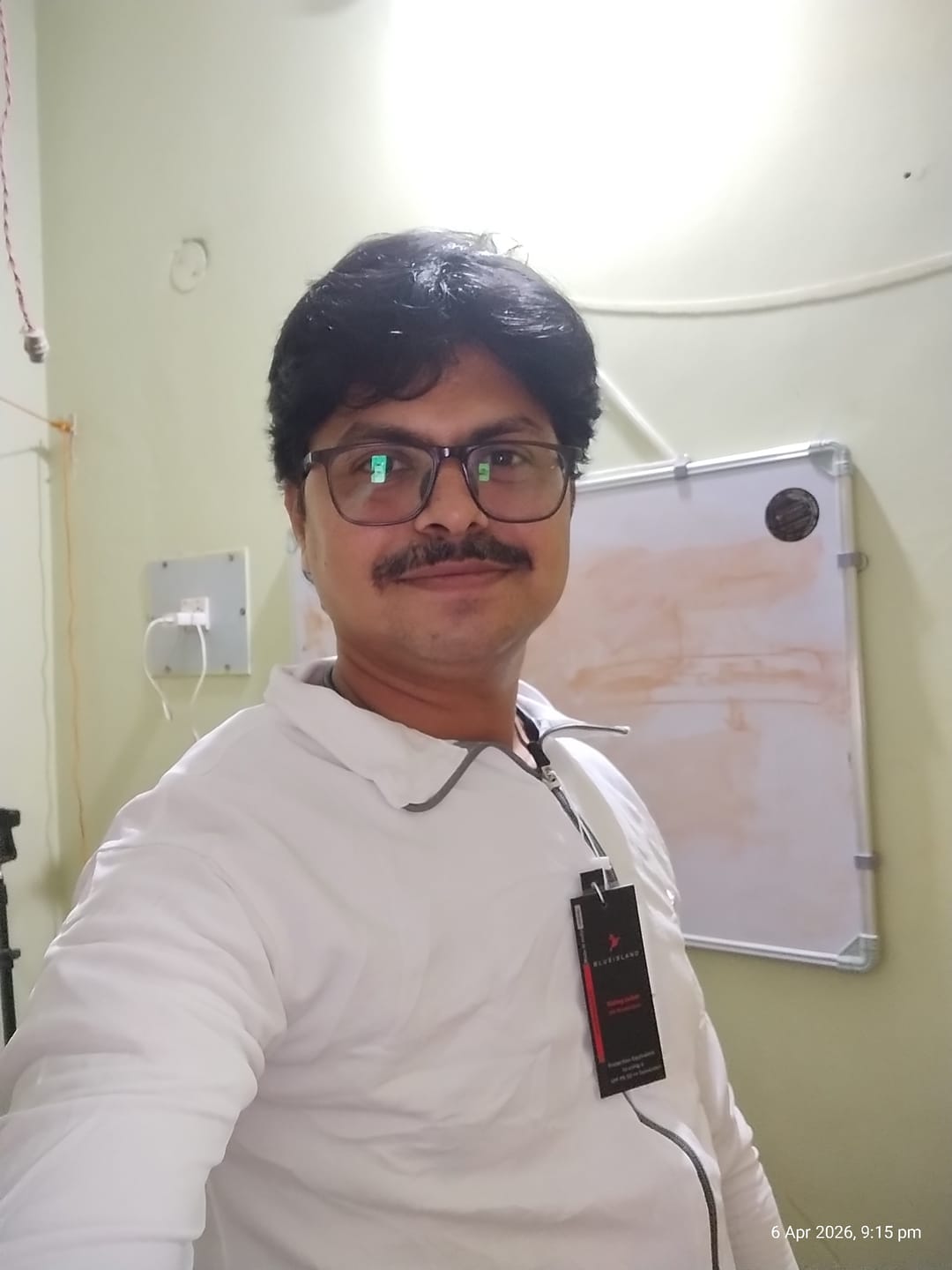 Customer photo review of Pure White - Sunblock Jacket