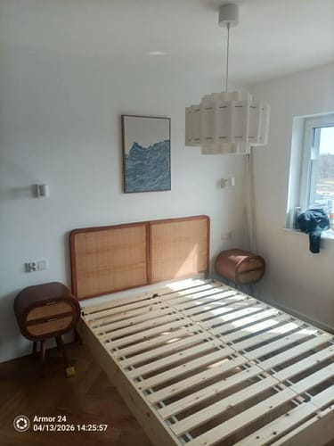 Customer photo review of MALIRON - Table de chevet 2 tiroirs en rotin et bois de noyer