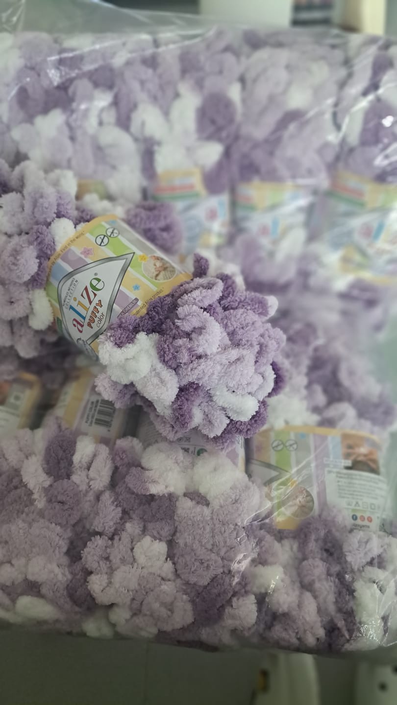 Customer photo review of Alize Puffy Color